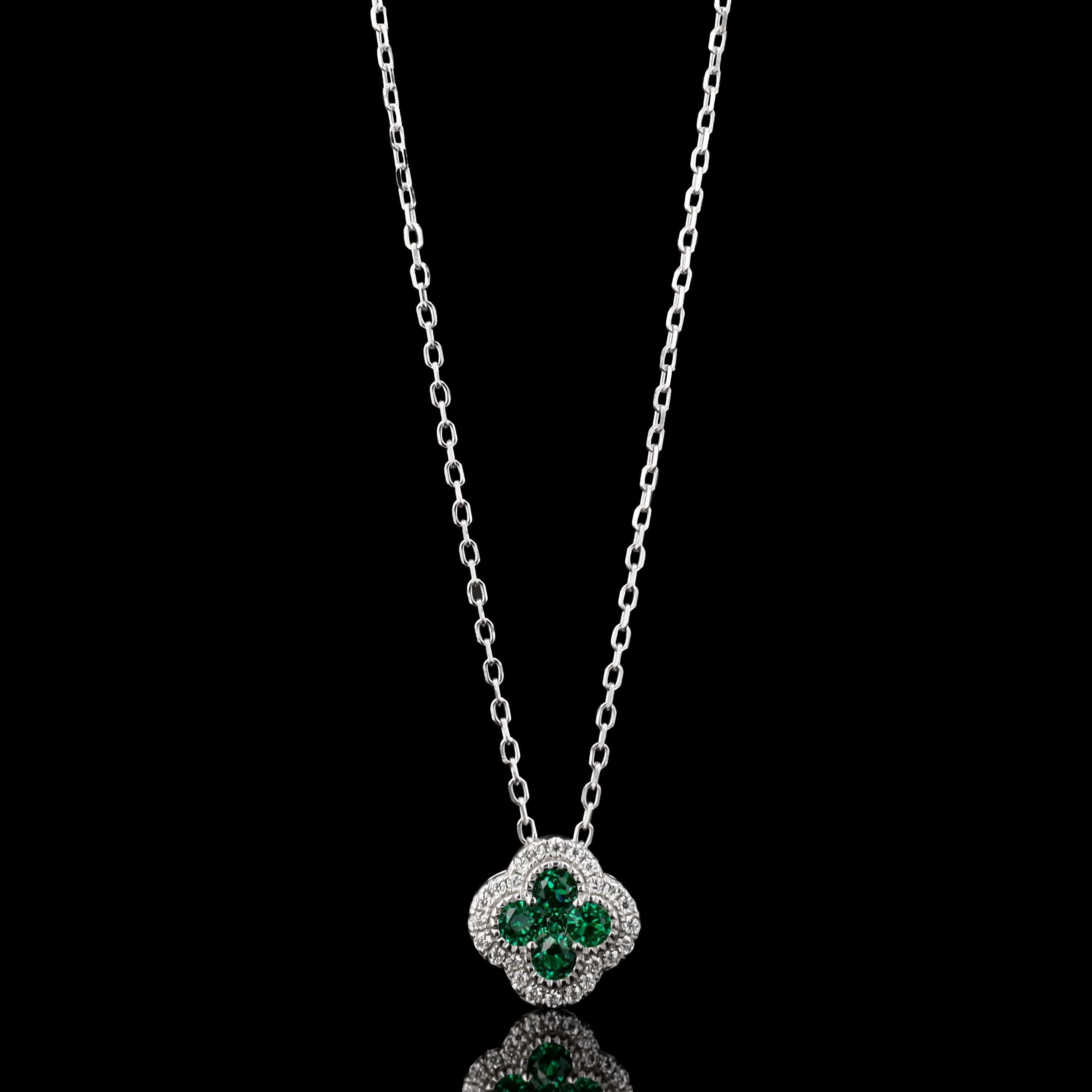 Emerald Clover Necklace in Sterling Silver