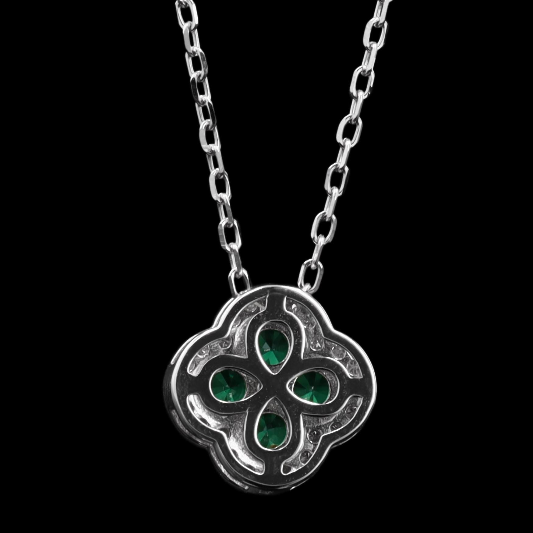 Emerald Clover Necklace in Sterling Silver